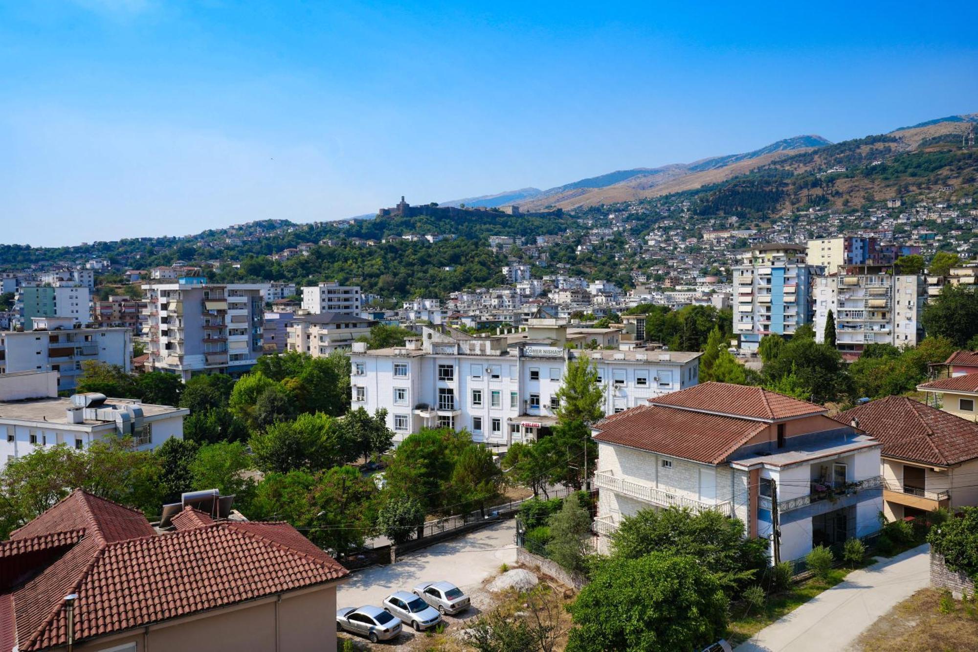 The View Rooms And Terrace Gjirokastër Eksteriør billede
