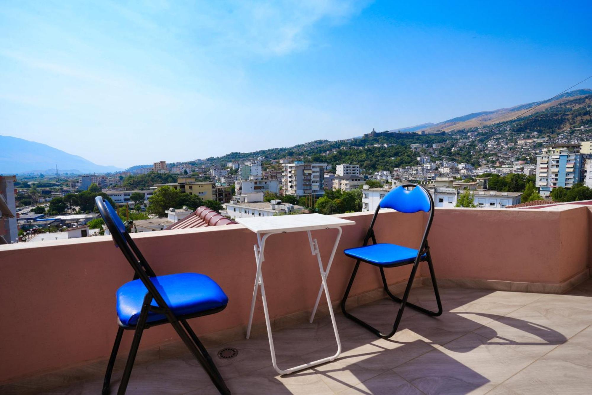 The View Rooms And Terrace Gjirokastër Eksteriør billede